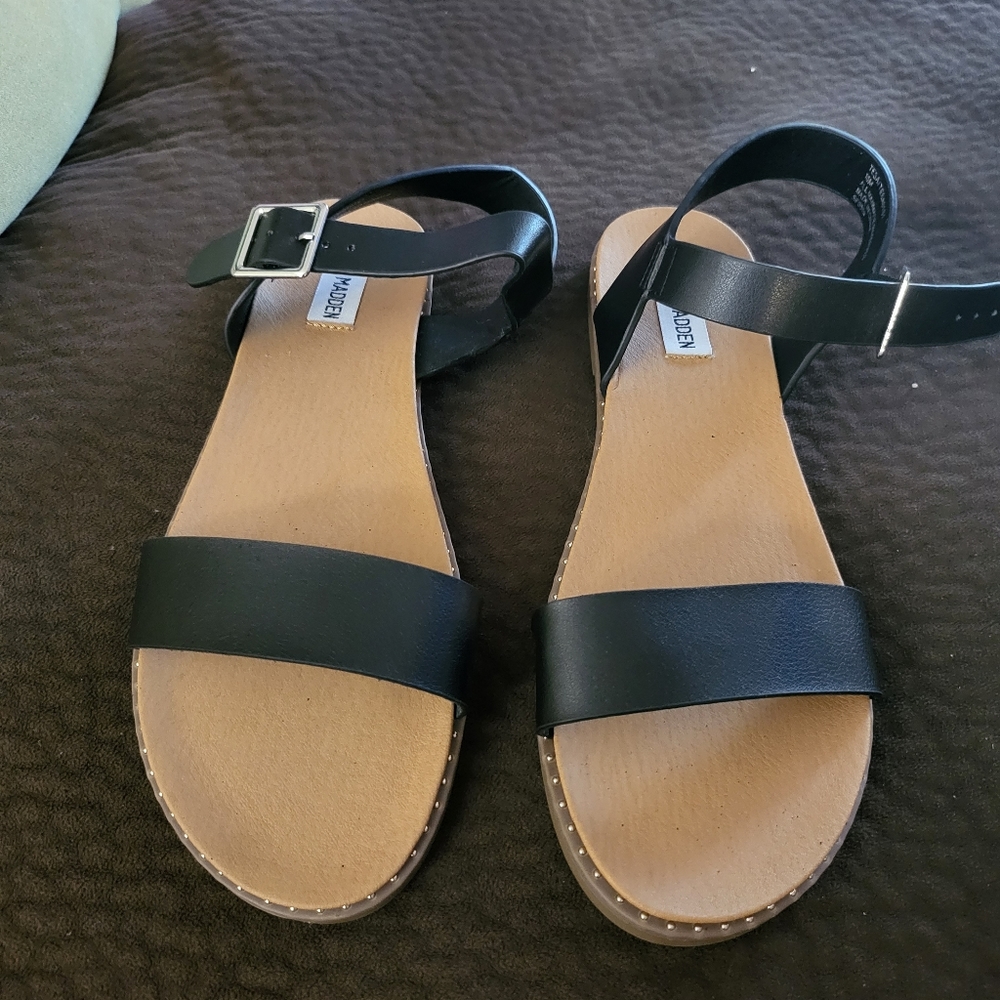 Steve madden sandals